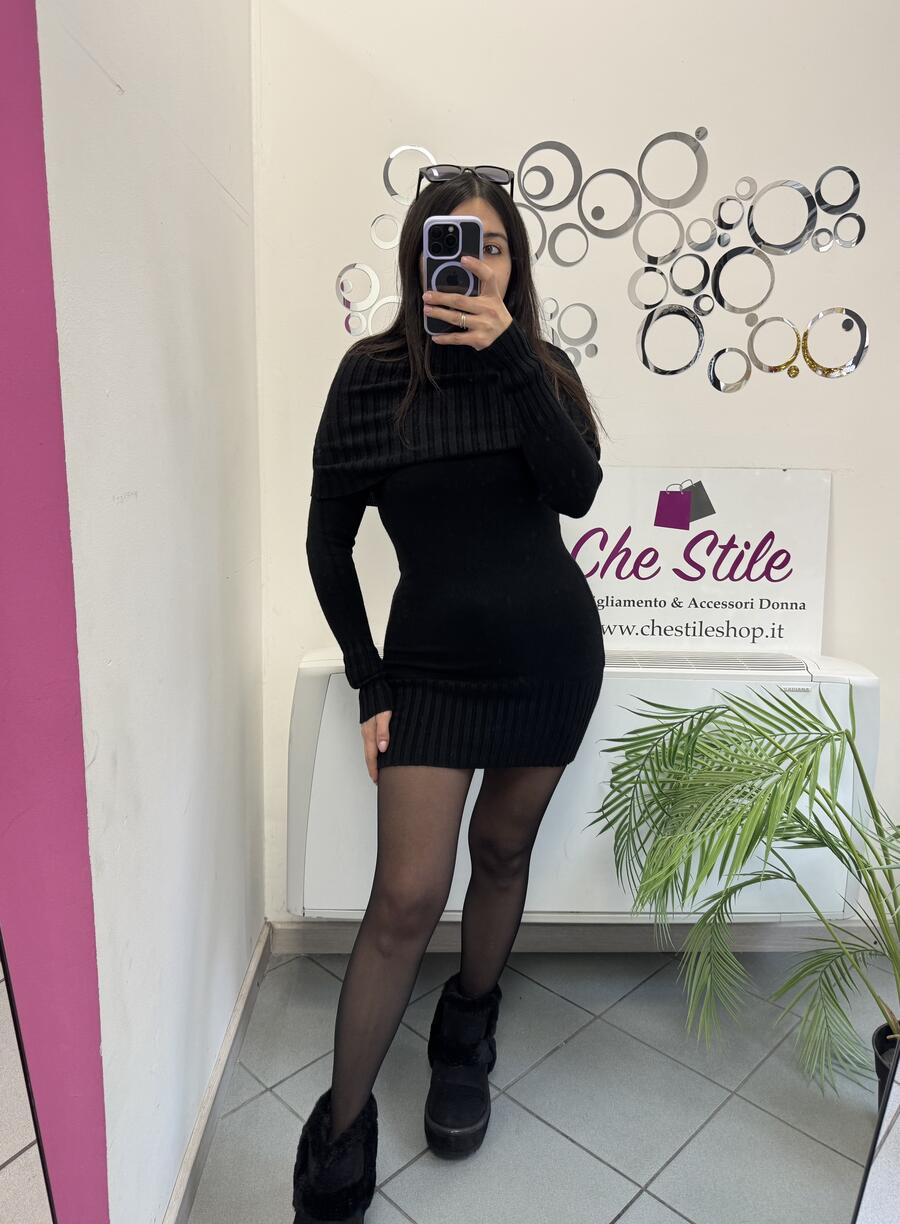 NOVITÀ Abito in maglina collo ad anello