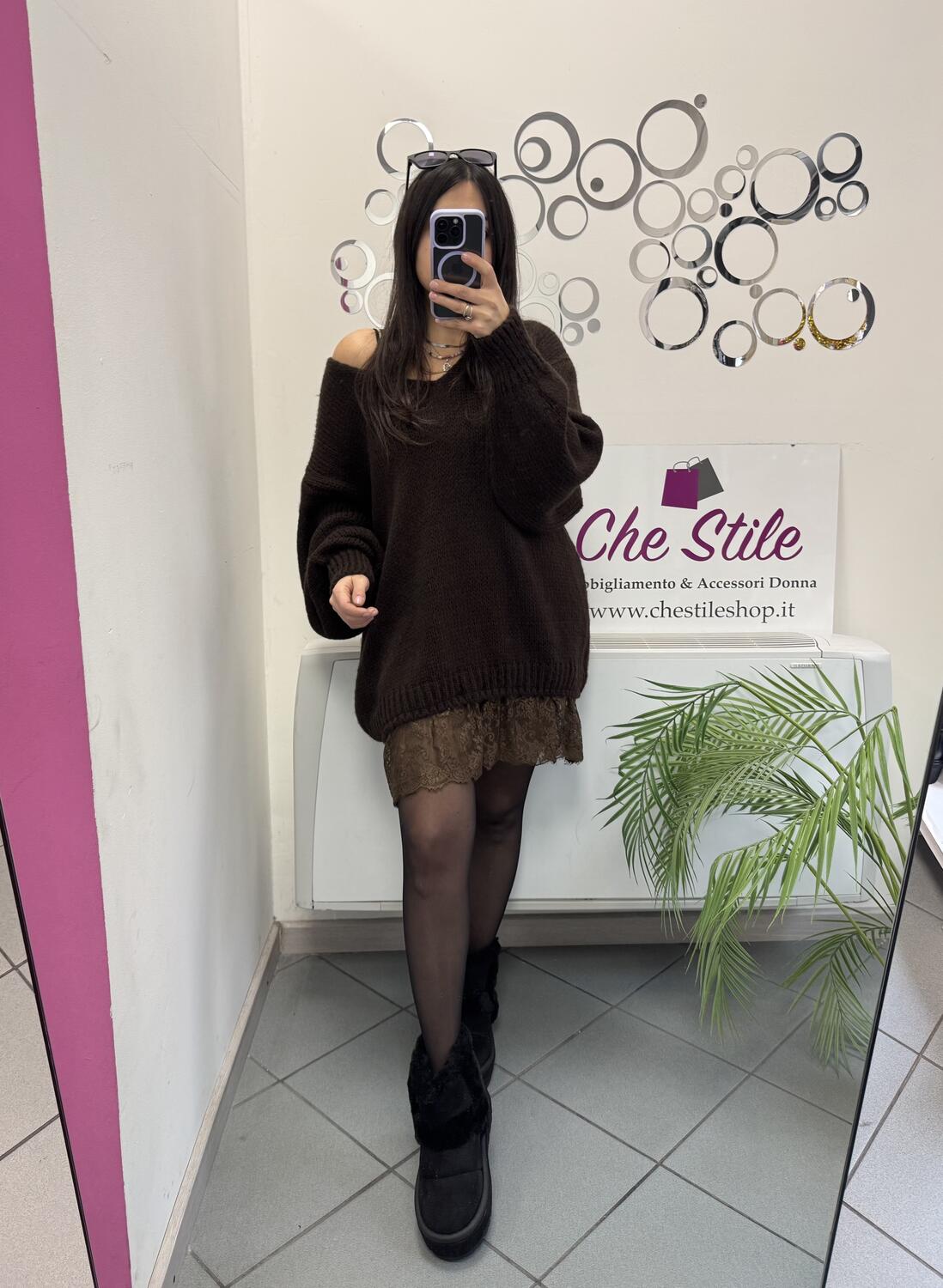 NOVITÀ Maxi pull scollo a V bordo in pizzo