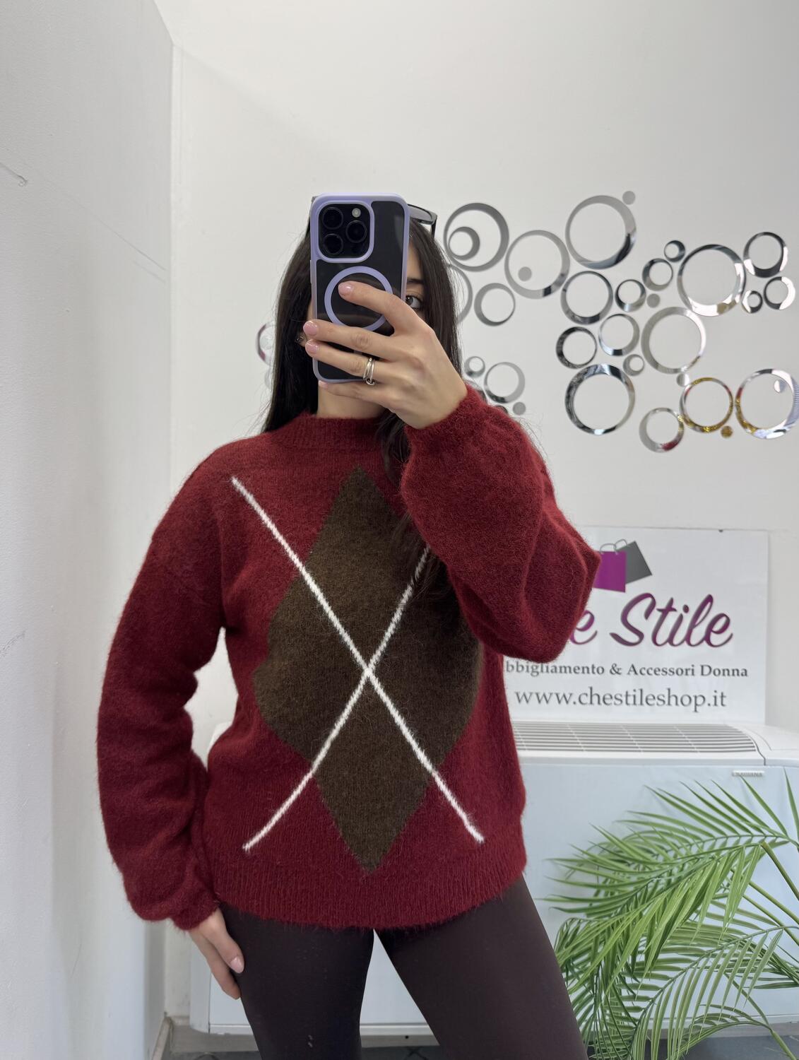 NOVITÀ Pull girocollo rombo 