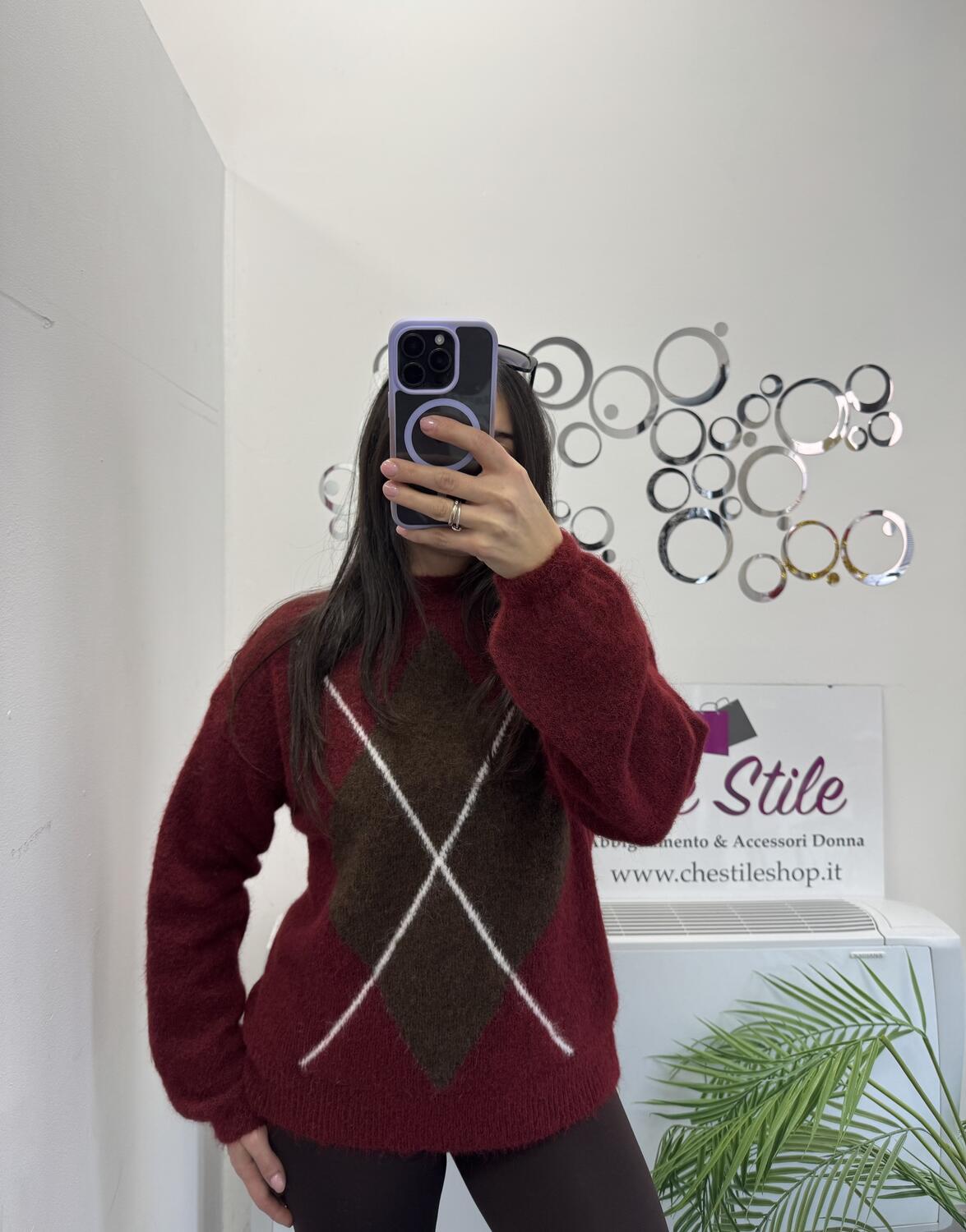 NOVITÀ Pull girocollo rombo 