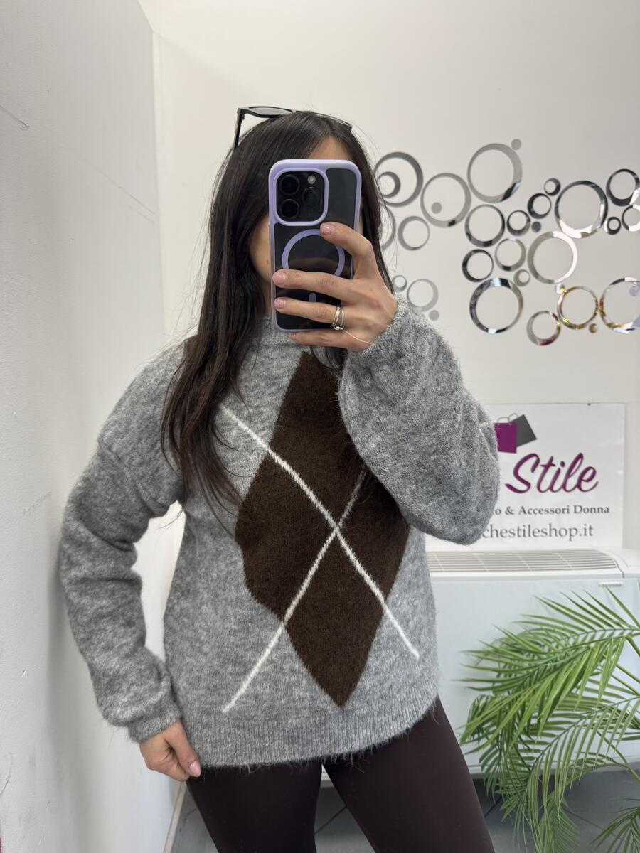 NOVITÀ Pull girocollo rombo 