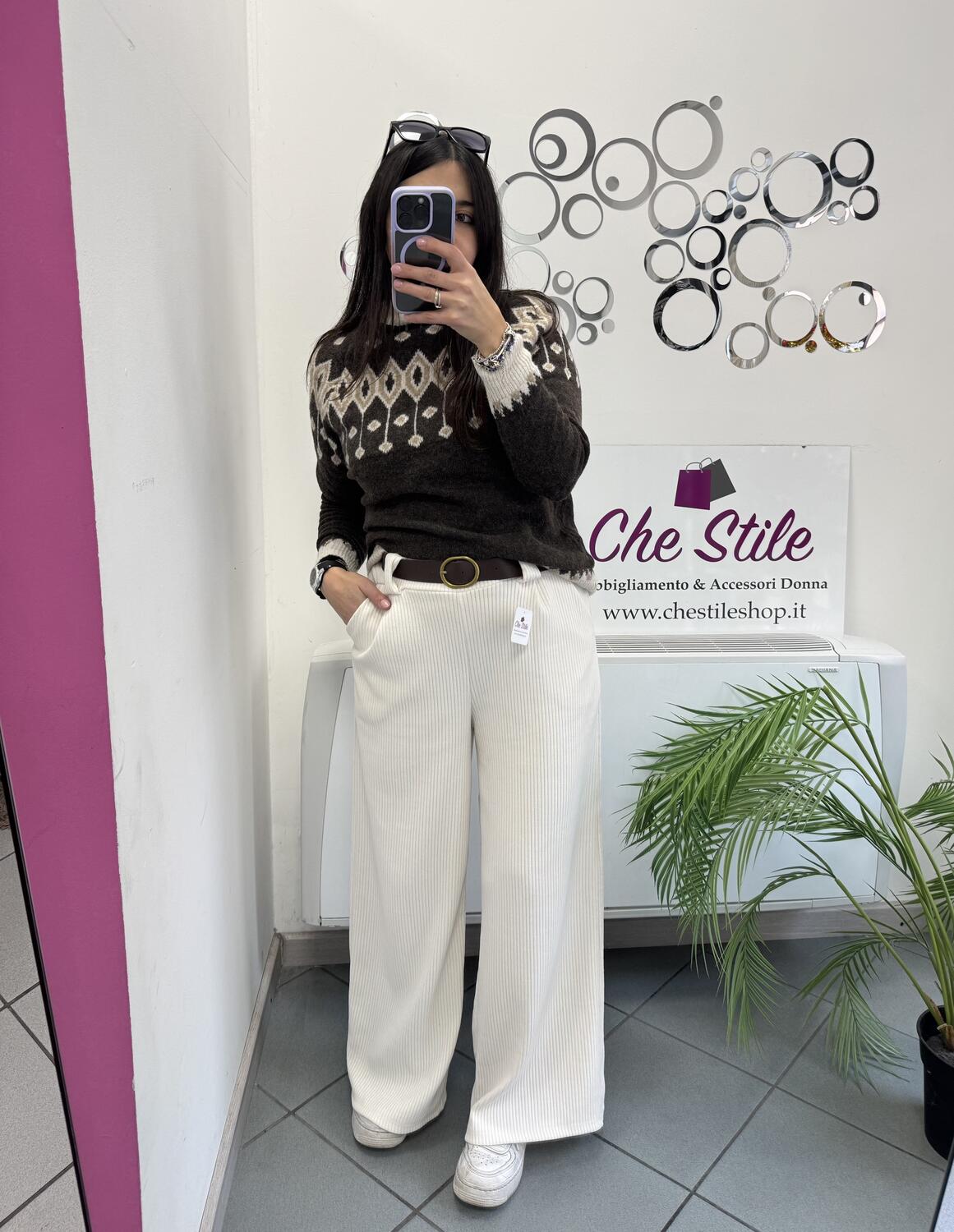 NOVITÀ Pantapalazzo a costine in velluto 