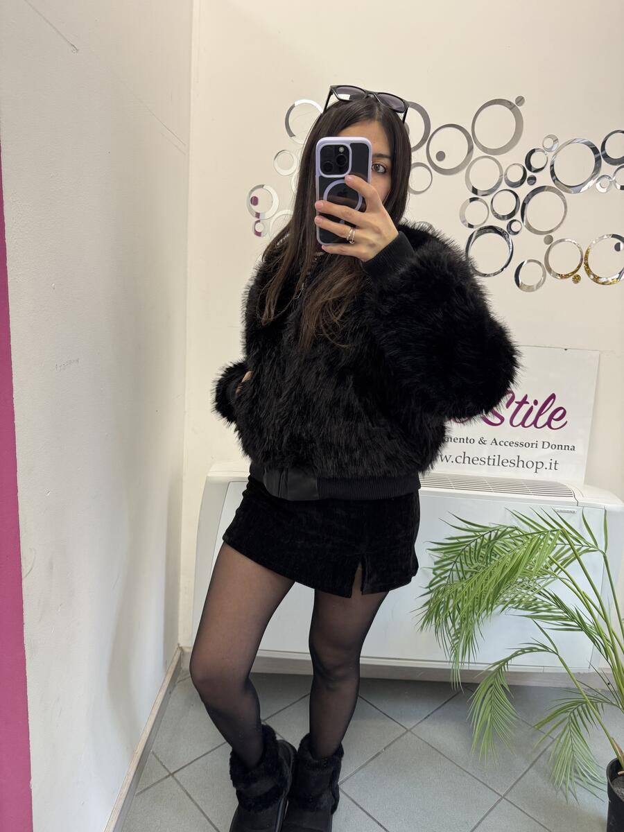 NOVITÀ Giubbino in eco pelliccia 