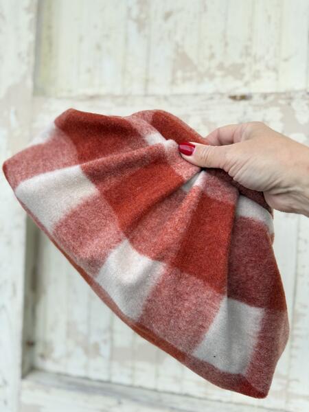 Soft bag quadri rossi e bianco 