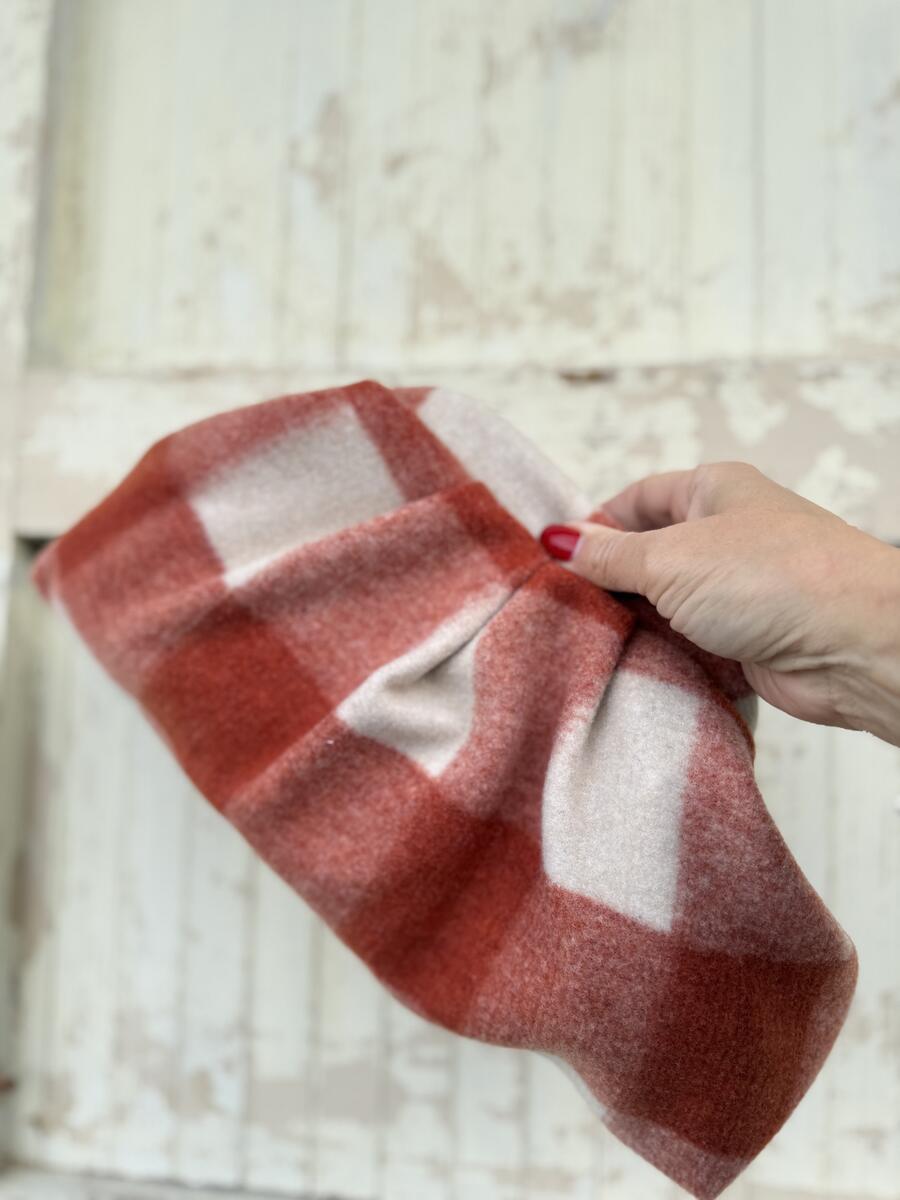 Soft bag quadri rossi e bianco 