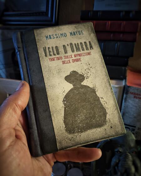 Velo D'Ombra - Trattato sull'apparizione delle Ombre (Shadow People) - di Massimo Mayde
