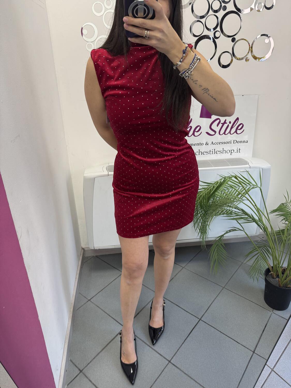 NOVITÀ Abito smanicato in velluto brillantinato