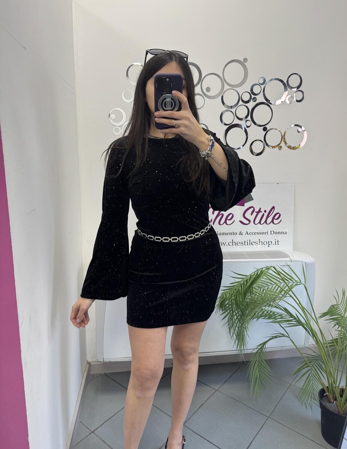 NOVITÀ Abito in velluto manica a campana