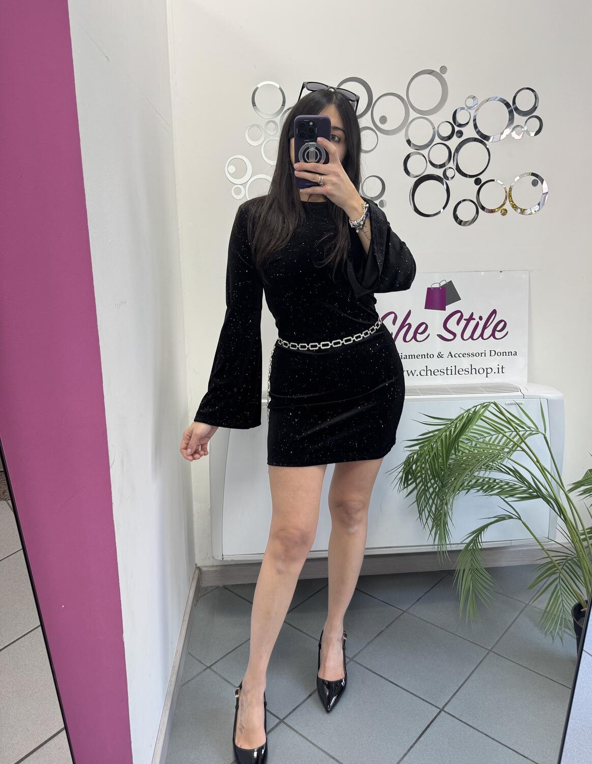 NOVITÀ Abito in velluto manica a campana