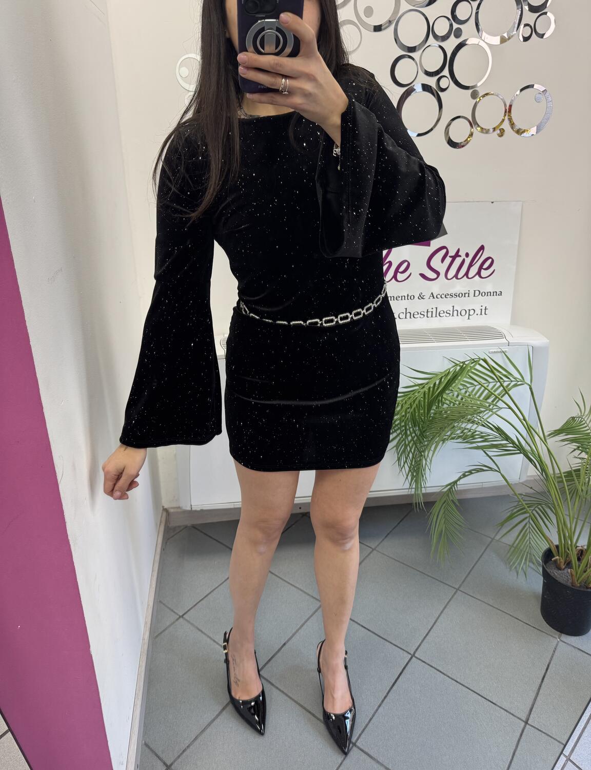 NOVITÀ Abito in velluto manica a campana