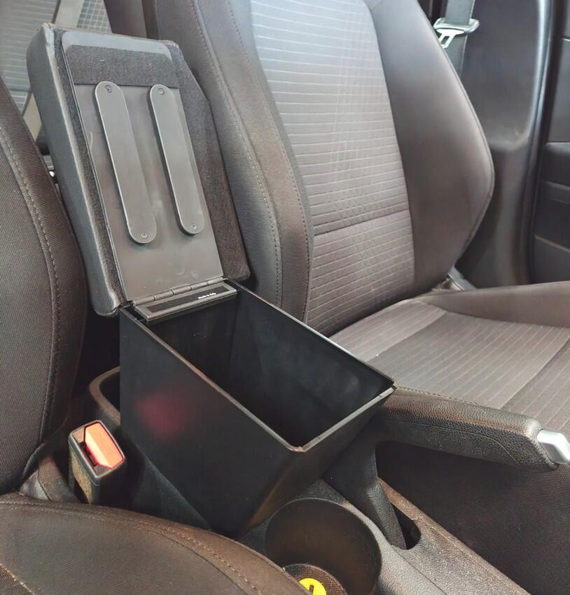 Adjustable armrest with storage for Hyundai I20 (2020 >) III series / Hyundai Bayon