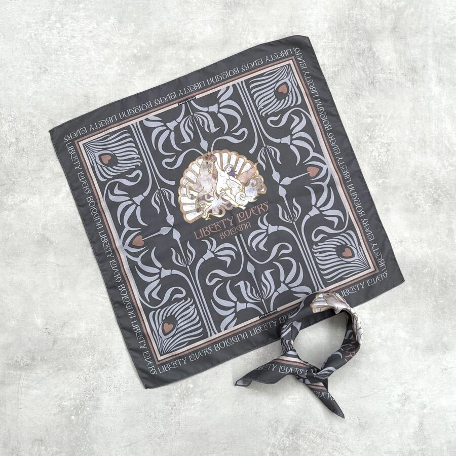 Foulard Liberty Lovers