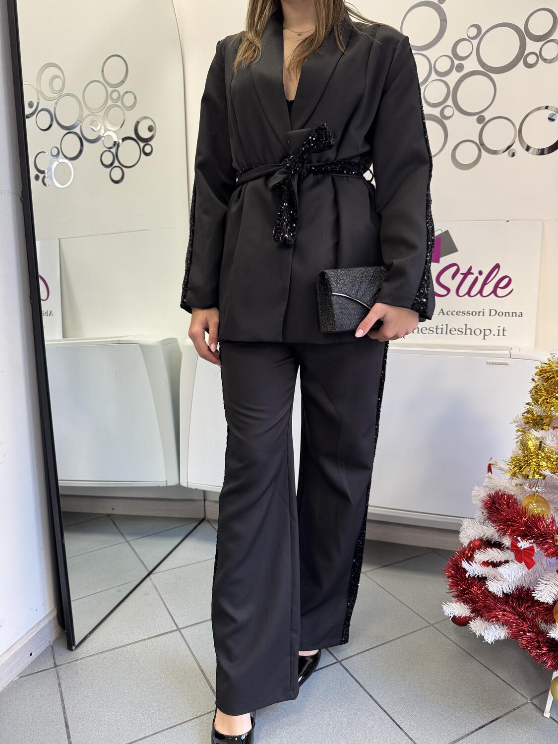 NOVITÀ Completo giacca & pantalone con banda in paillettes