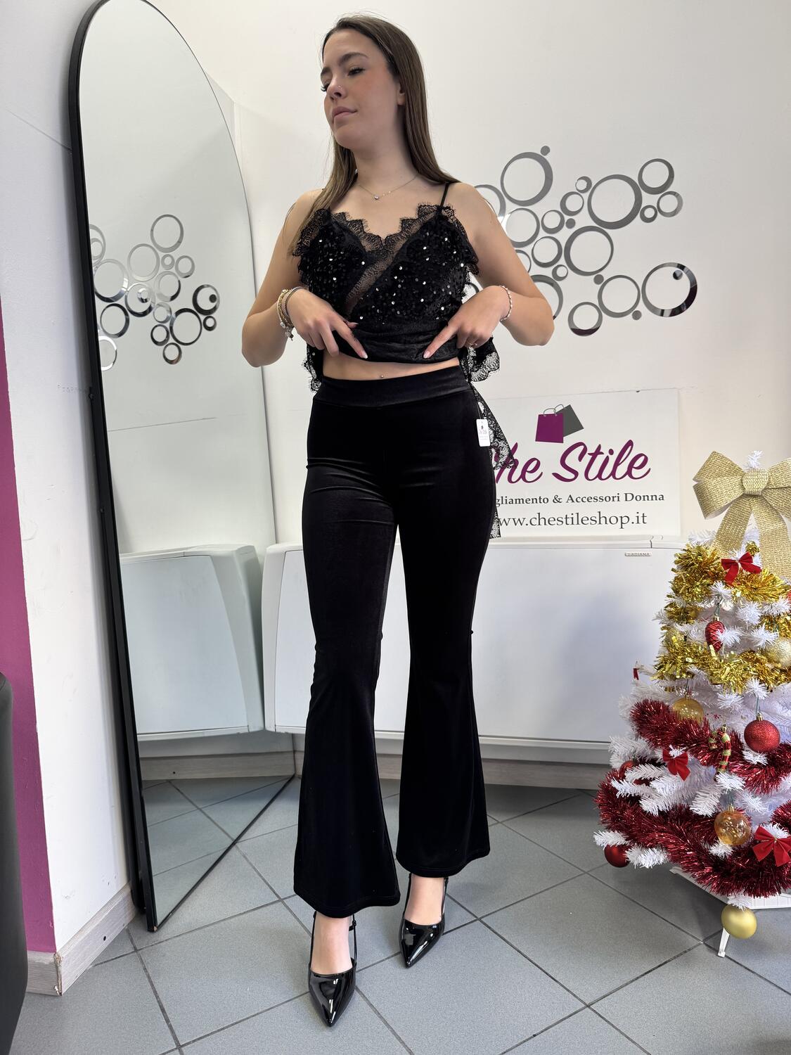 NOVITÀ Pantalone a zampa in velluto 