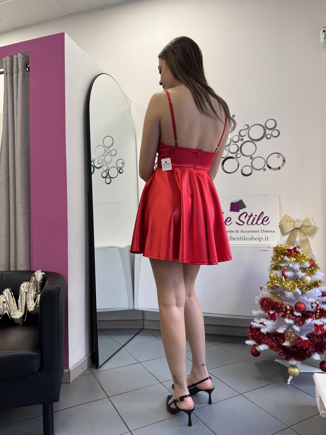 NOVITÀ Abitino in raso con gonna a ruota