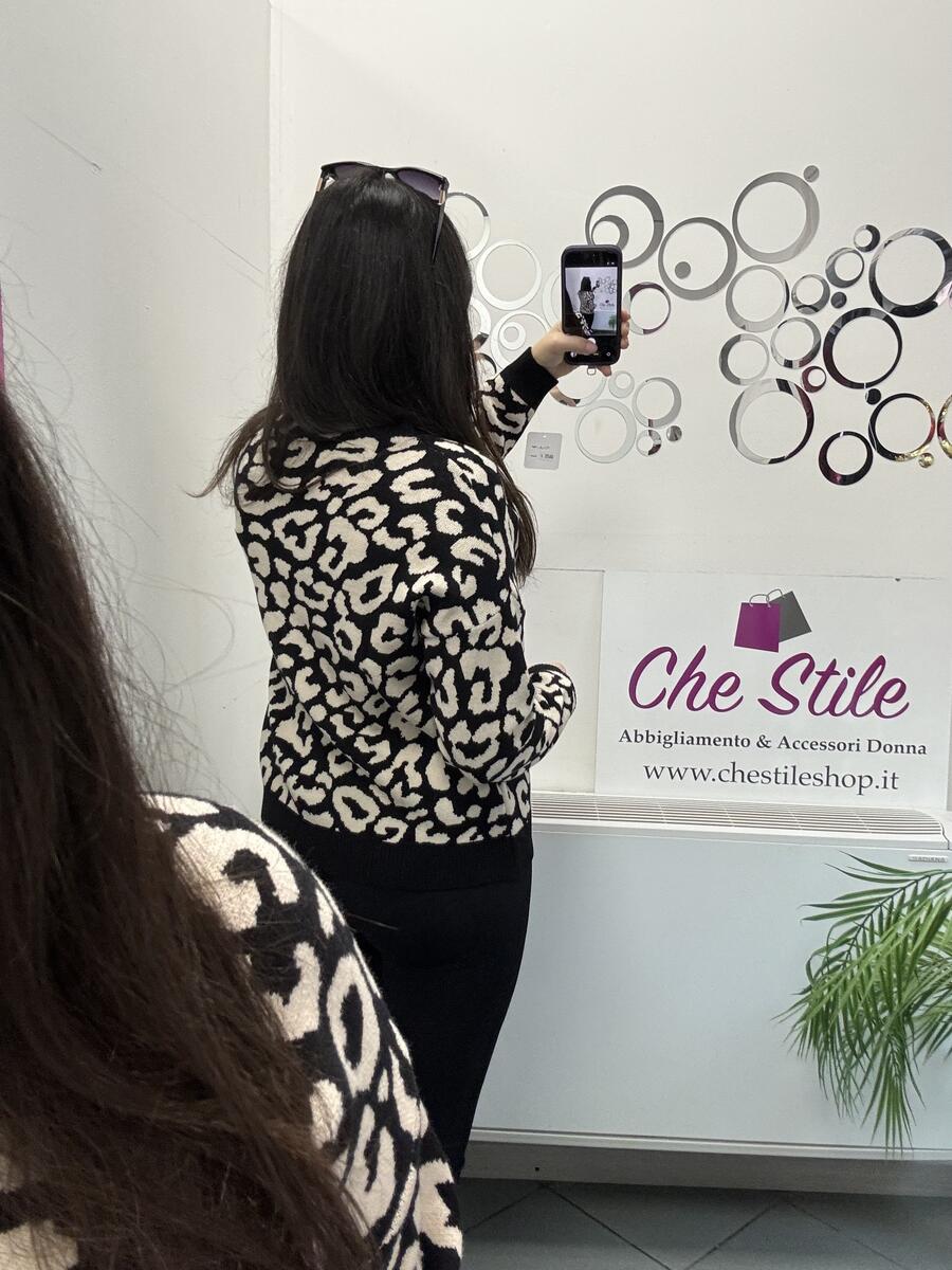 NOVITÀ Pull morbido maculato in viscosa