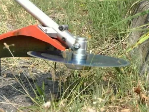 LAMA DISCO DA TAGLIO A CATENA PER DECESPUGLIATORE TAGLIAERBA 18 DENTI 235X25.4MM