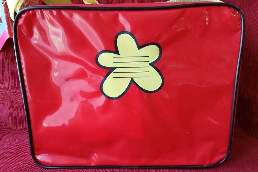 Barbie College Style bambola con accessori - Mattel - 55670