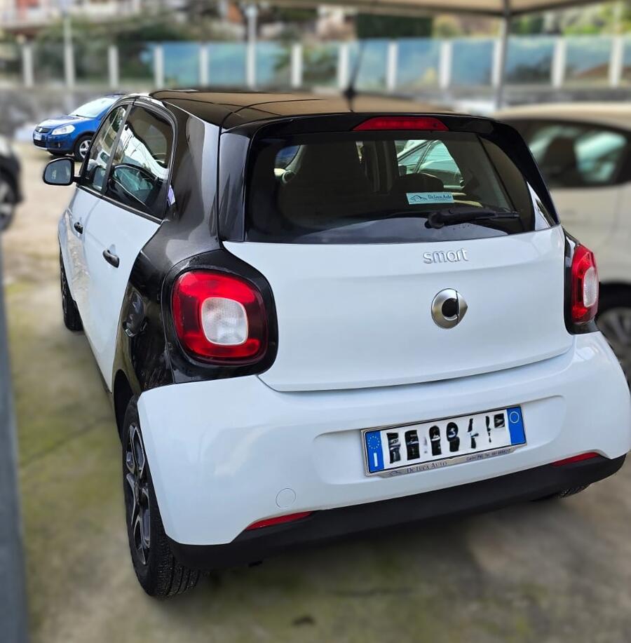 smart  forfour 1.0 Youngster 