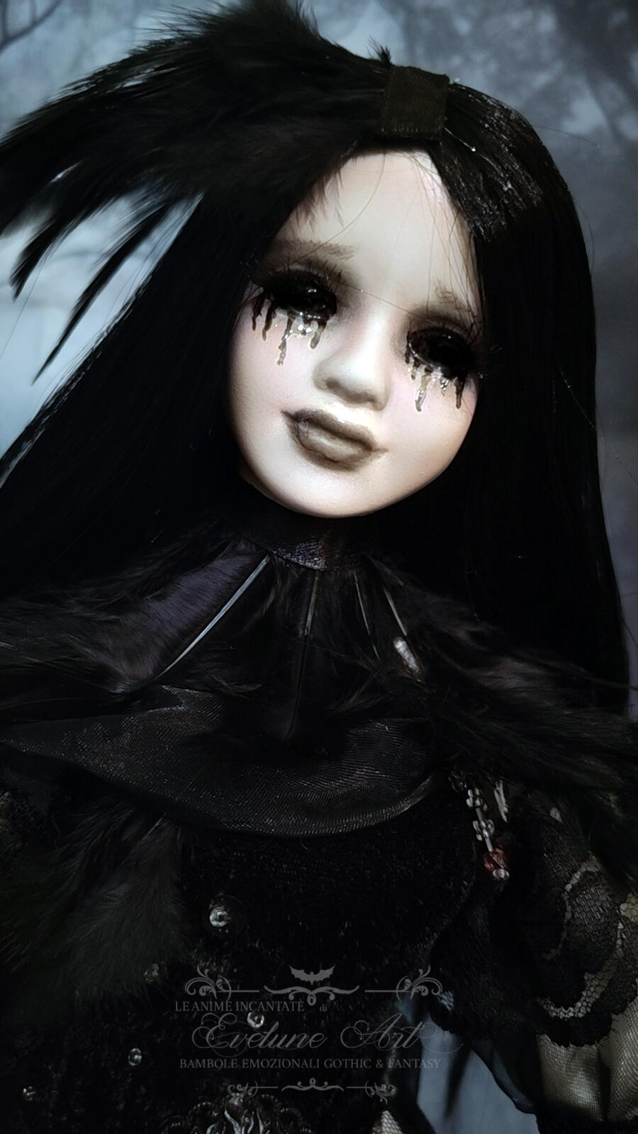 Eleonore la Dama dal Cuore Nero Bambola Gotica 