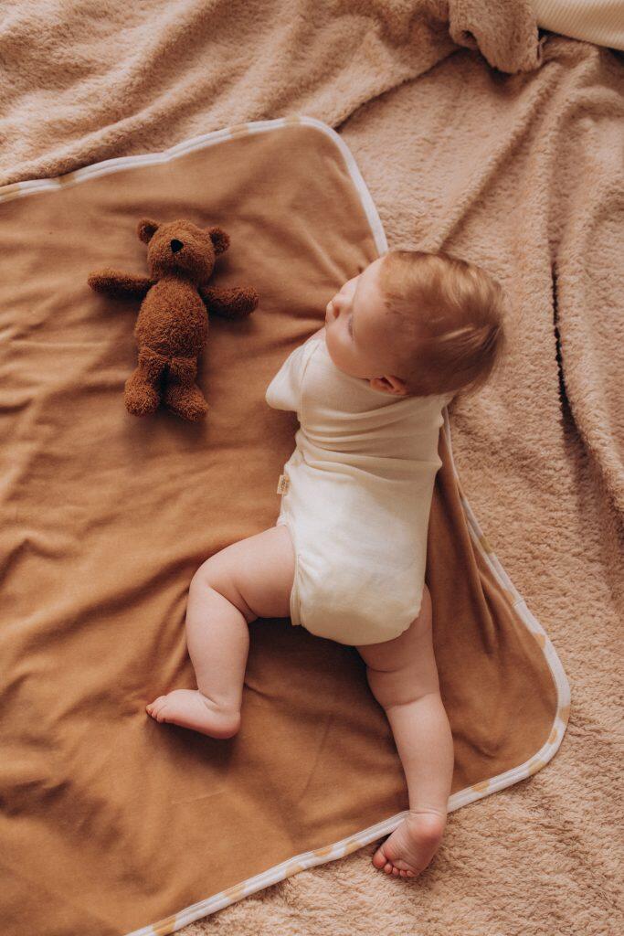 Body Avvolgente in Lana Merino e Seta – Maniche Corte 