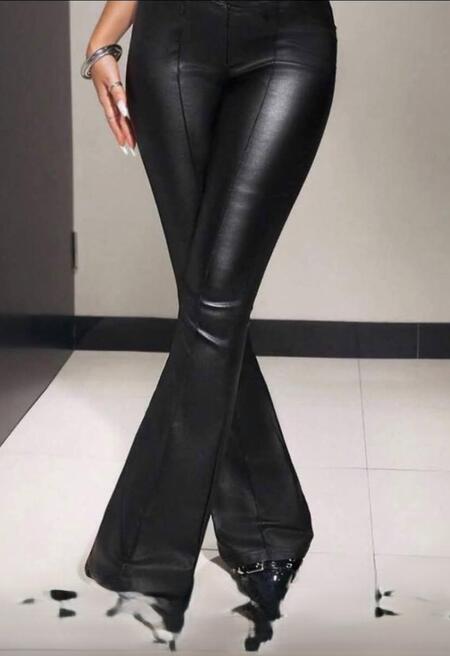 Pantalone ecopelle zampa vari colori taglie S/M - M/L