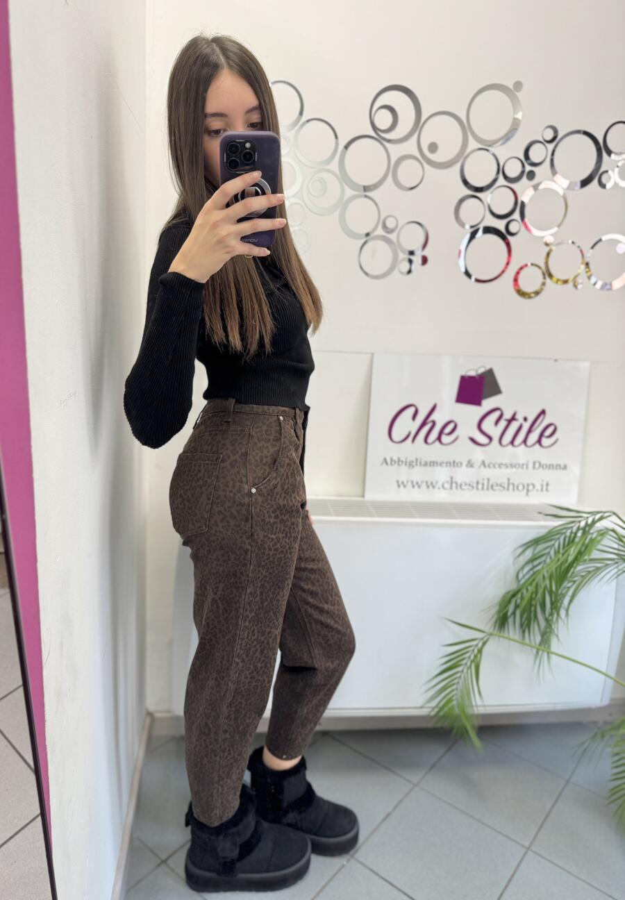 NOVITÀ Jeans mom fit maculato