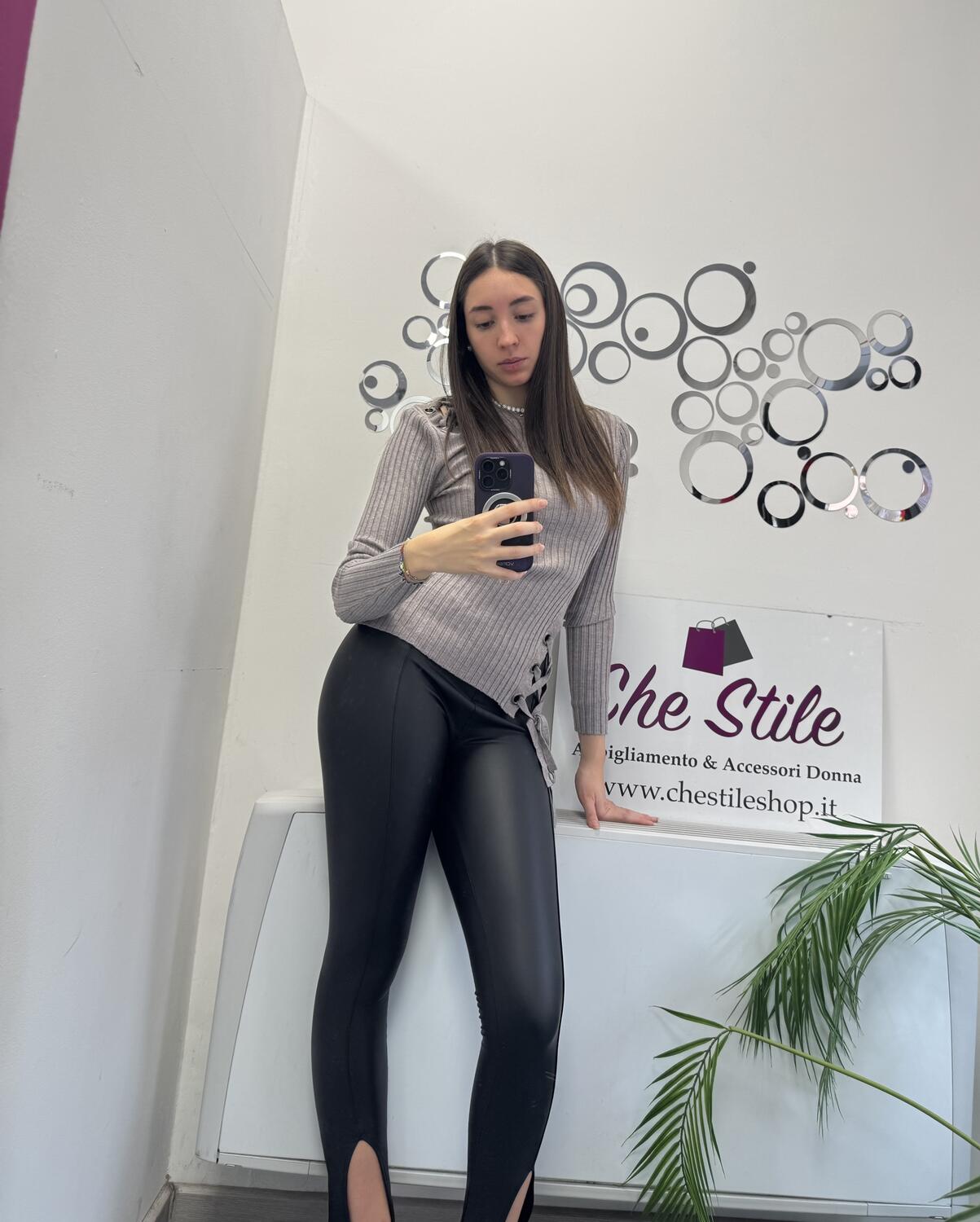 NOVITÀ Leggings eco pelle con spacco