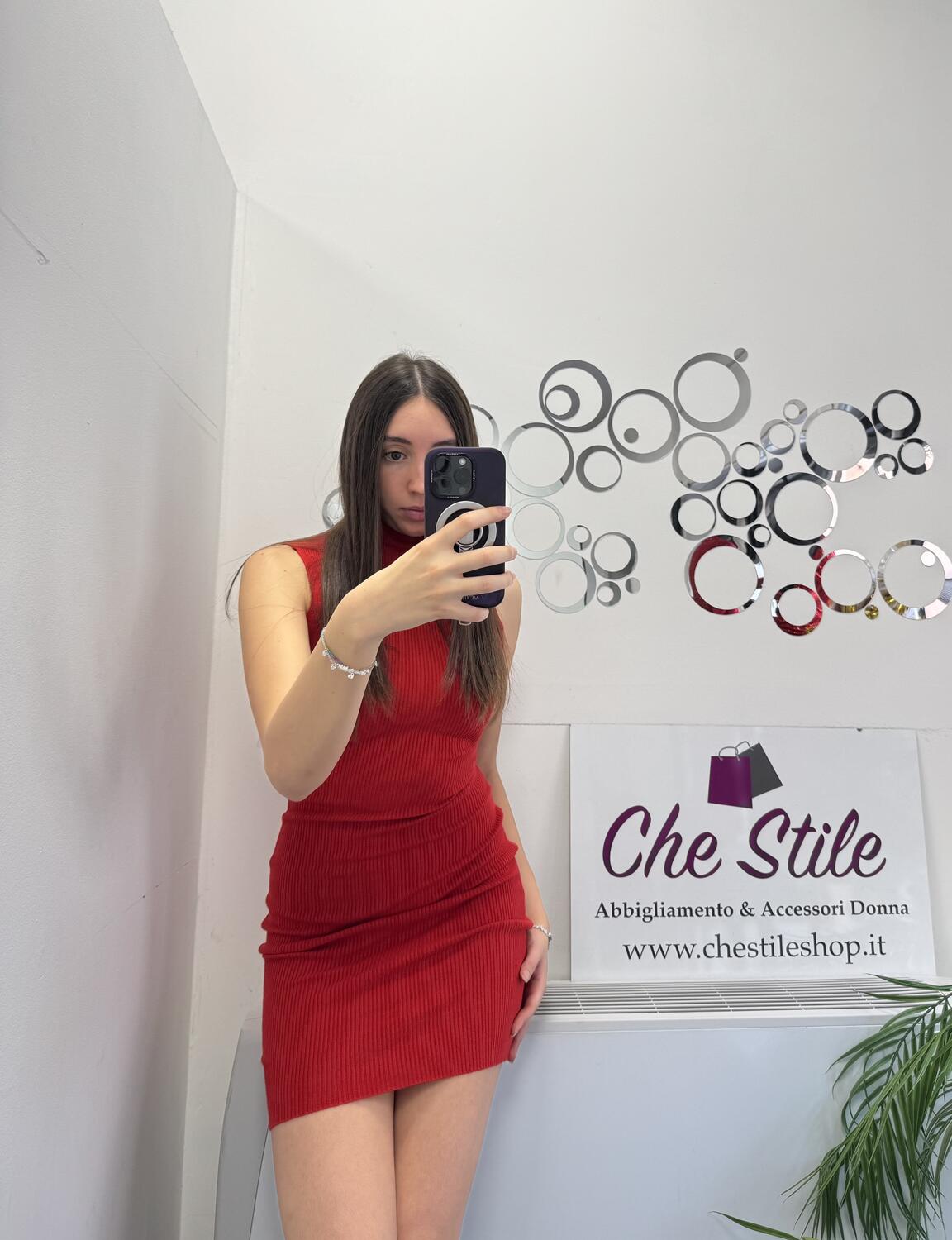 NOVITÀ Abito smanicato in maglina 