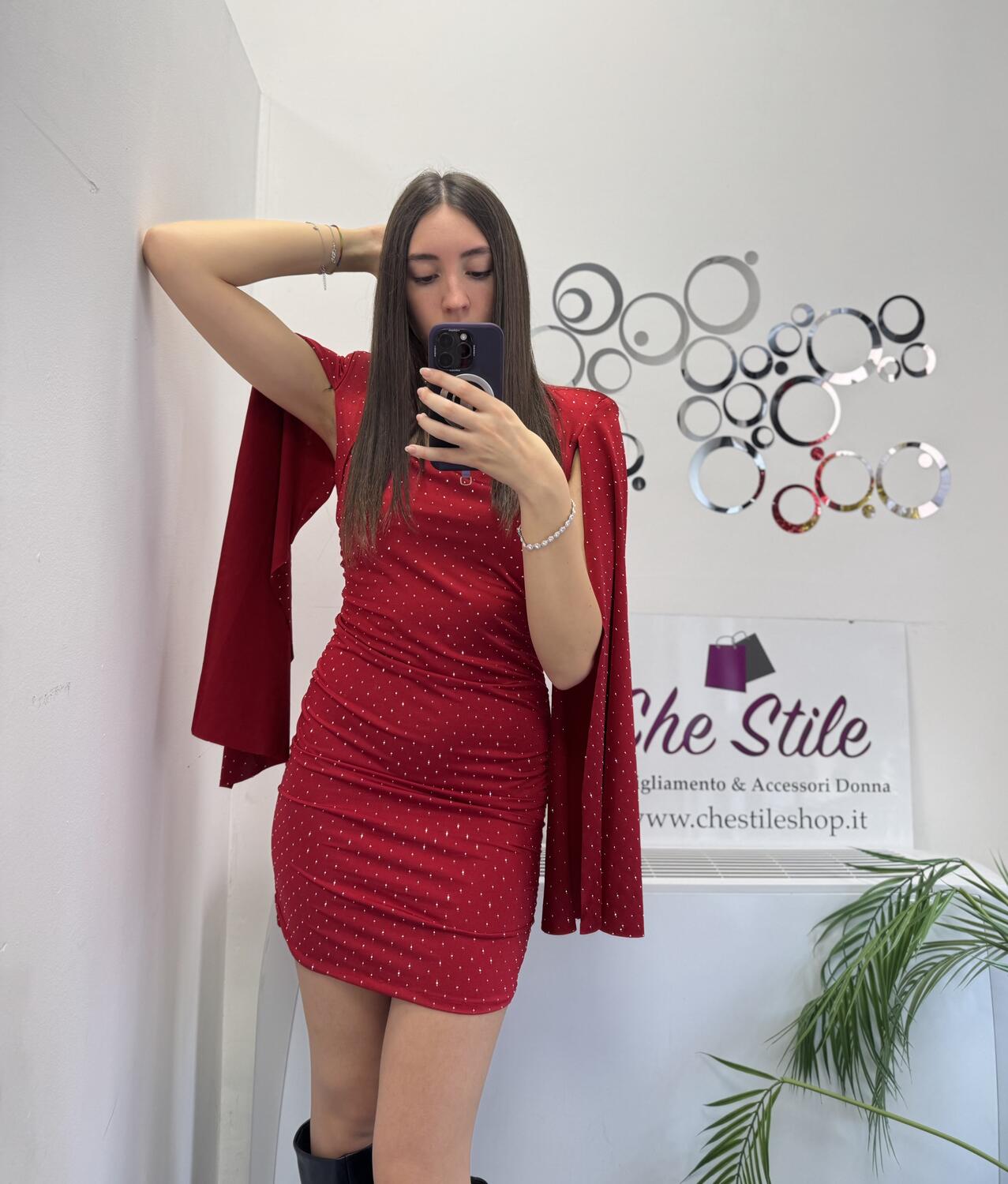 NOVITÀ Abito brillantinato maniche con spacchi