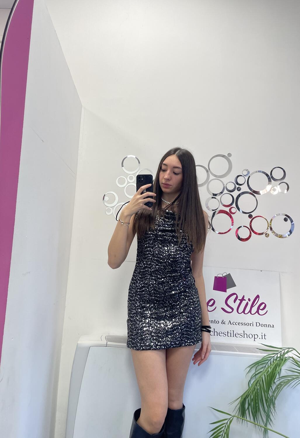 NOVITÀ Abitino paillettes schiena nuda