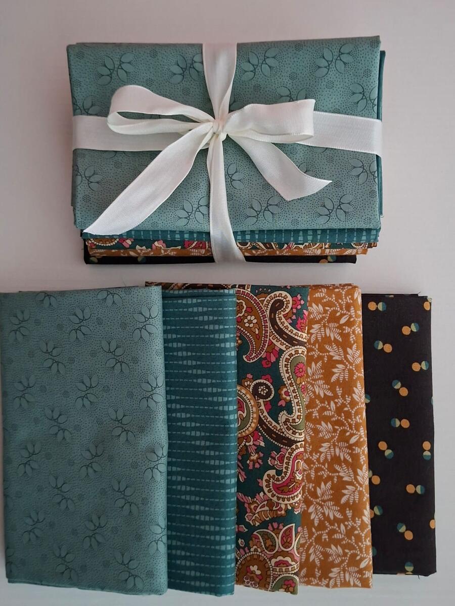 PACK 5 - tessuti americano coordinati 5 fat quarter (5 pz da 50x55 cm) 
