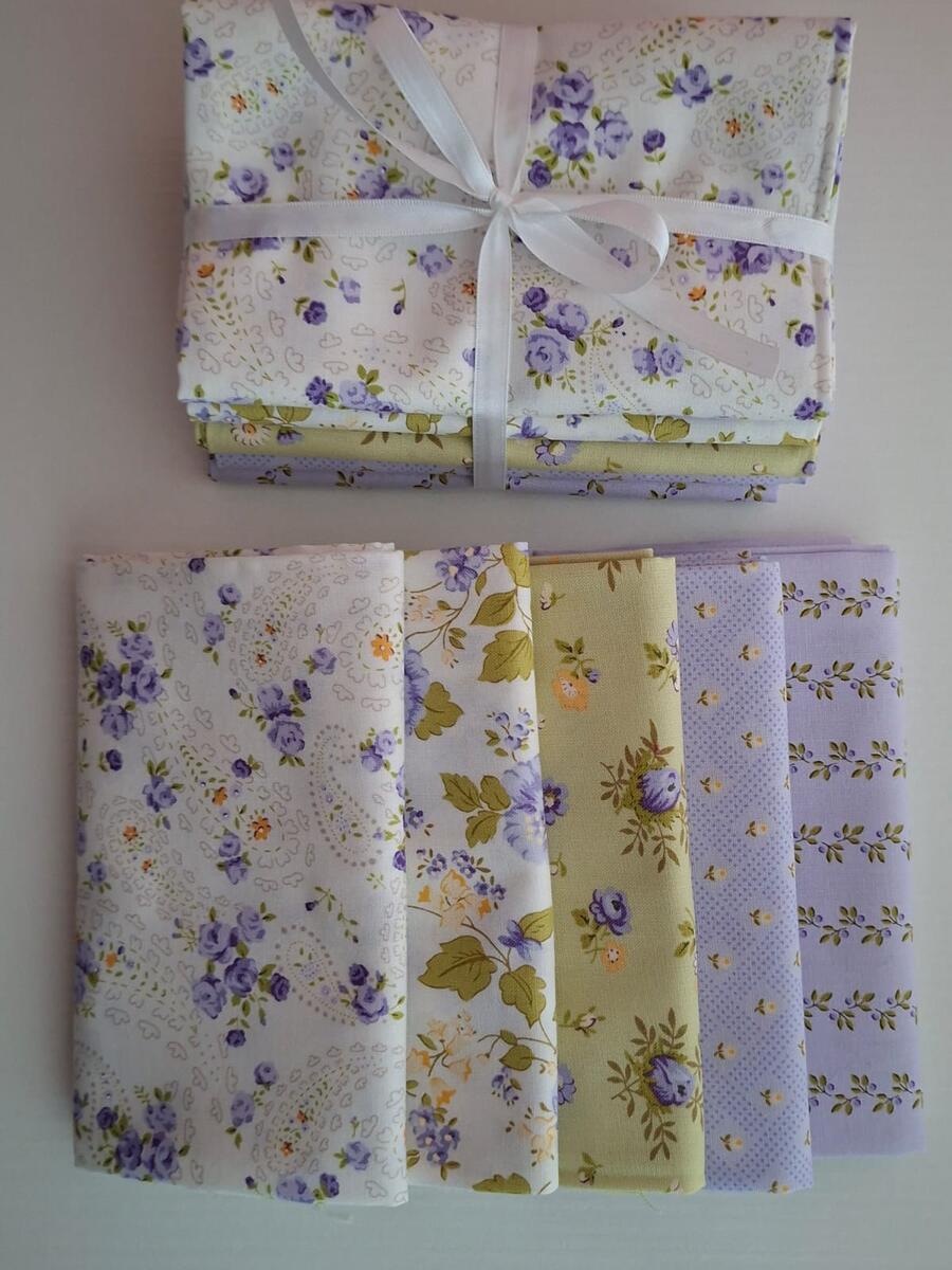 PACK 20 - tessuti americano coordinati 5 fat quarter (5 pz da 50x55 cm) 
