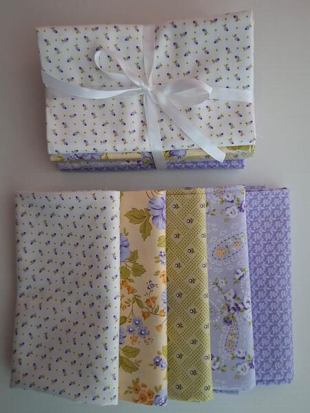 PACK 21 - tessuti americano coordinati 5 fat quarter (5 pz da 50x55 cm) 