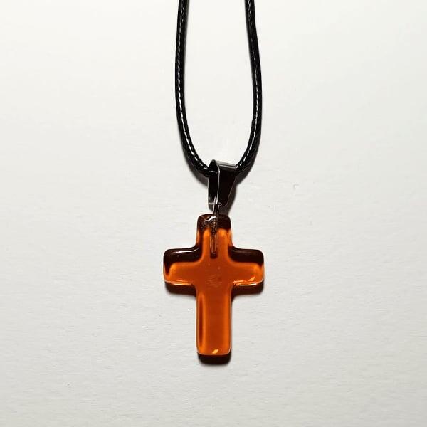 Croce  in vetro ambra con cordino
