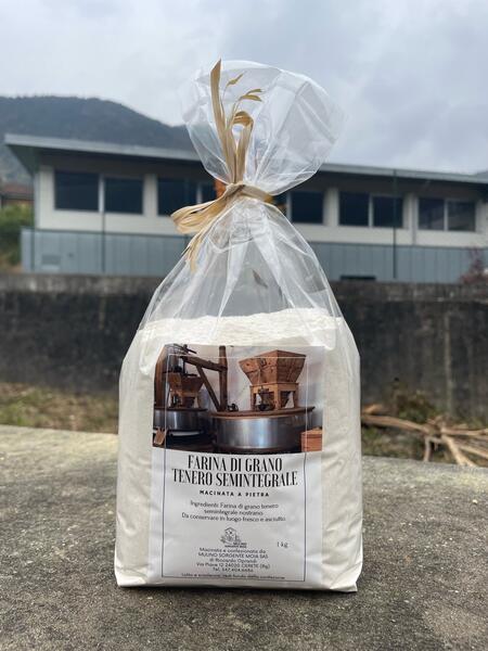 FARINA DI GRANO TENERO SEMINTEGRALE