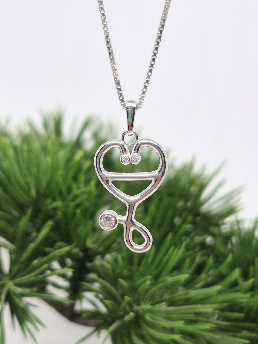 Stetoscopio D’amore, ciondolo