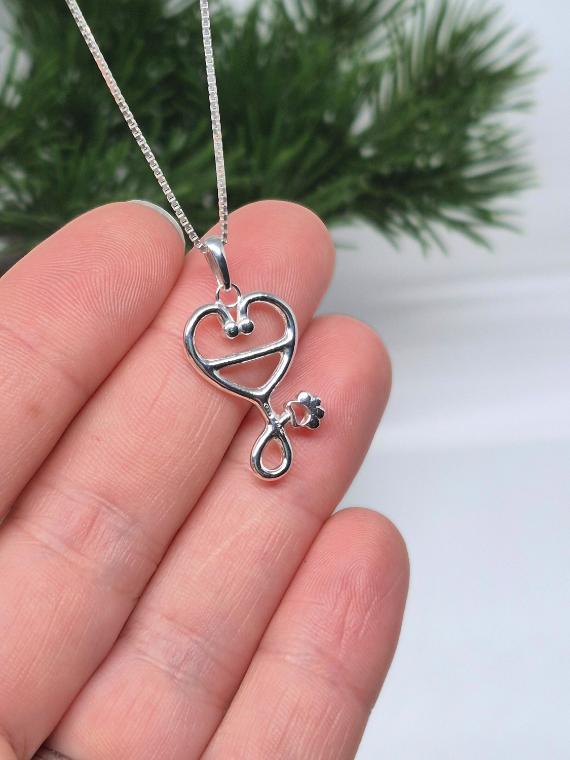 Stetoscopio D’amore, ciondolo