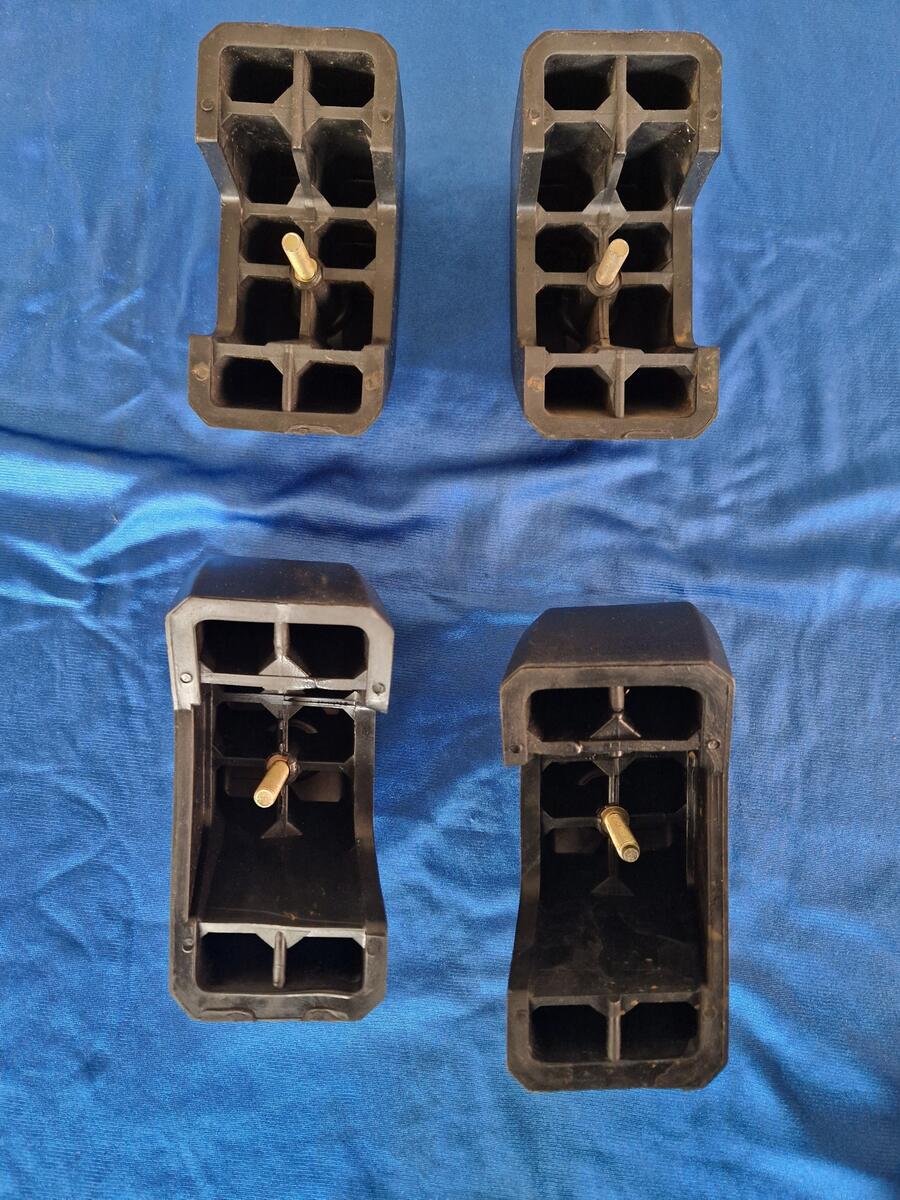 Borchie paraurti FIAT X 1/9