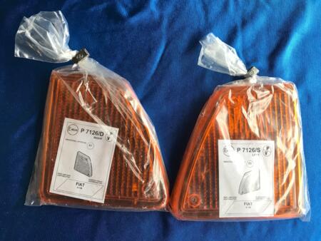 Plastiche frecce posteriori FIAT X 1/9