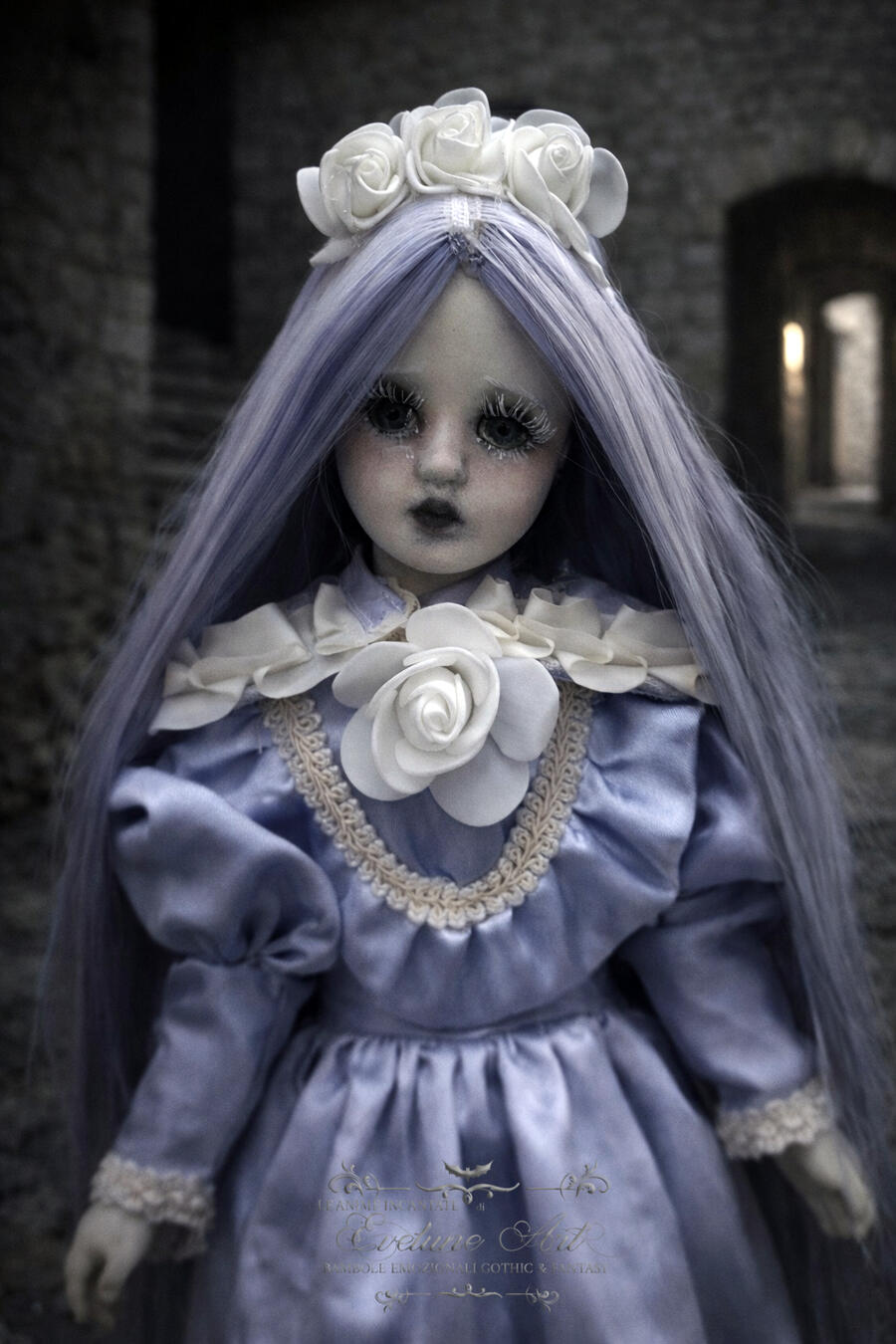 la Leggenda di Azzurrina Bambola Artistica Emozionale