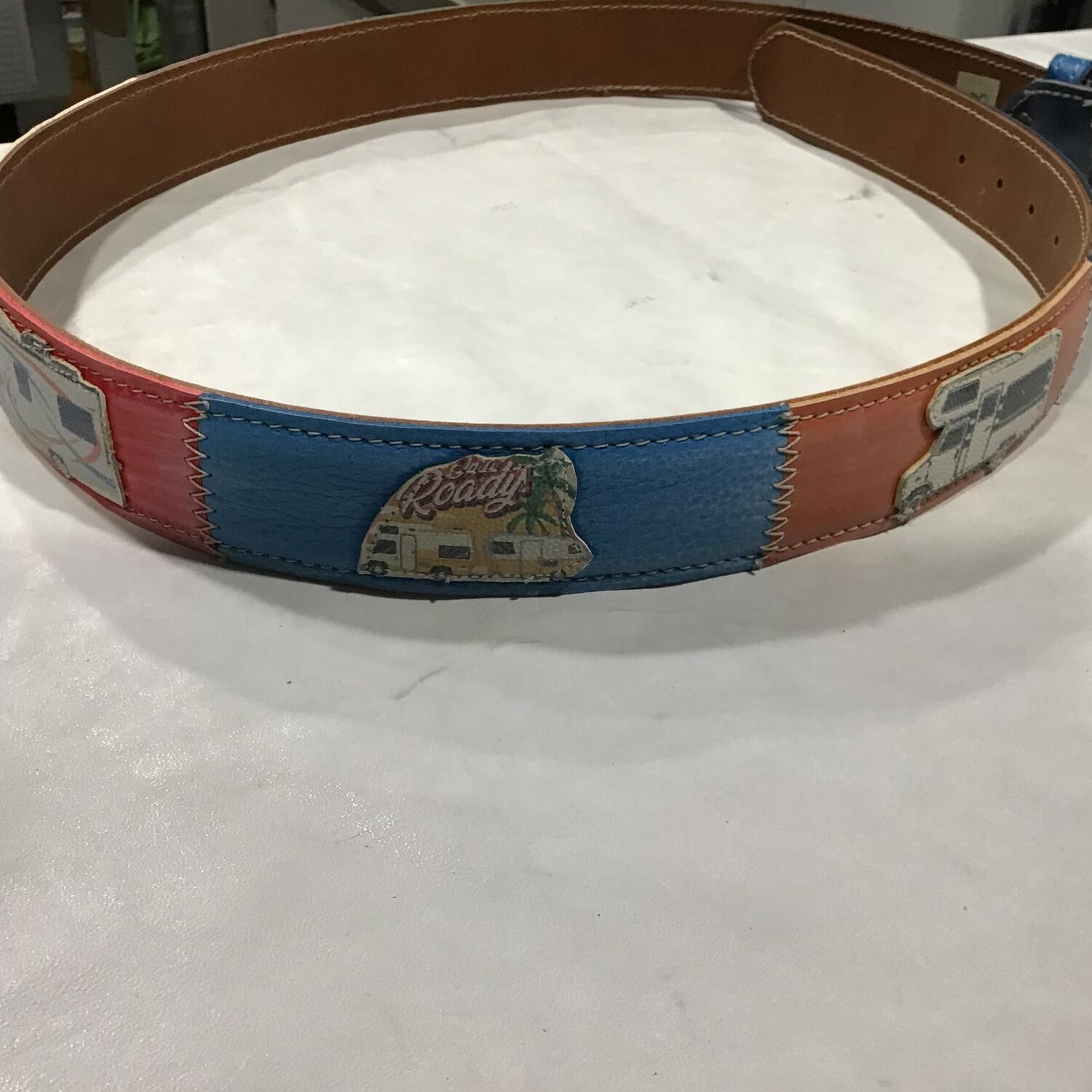 Cintura pelle Camper