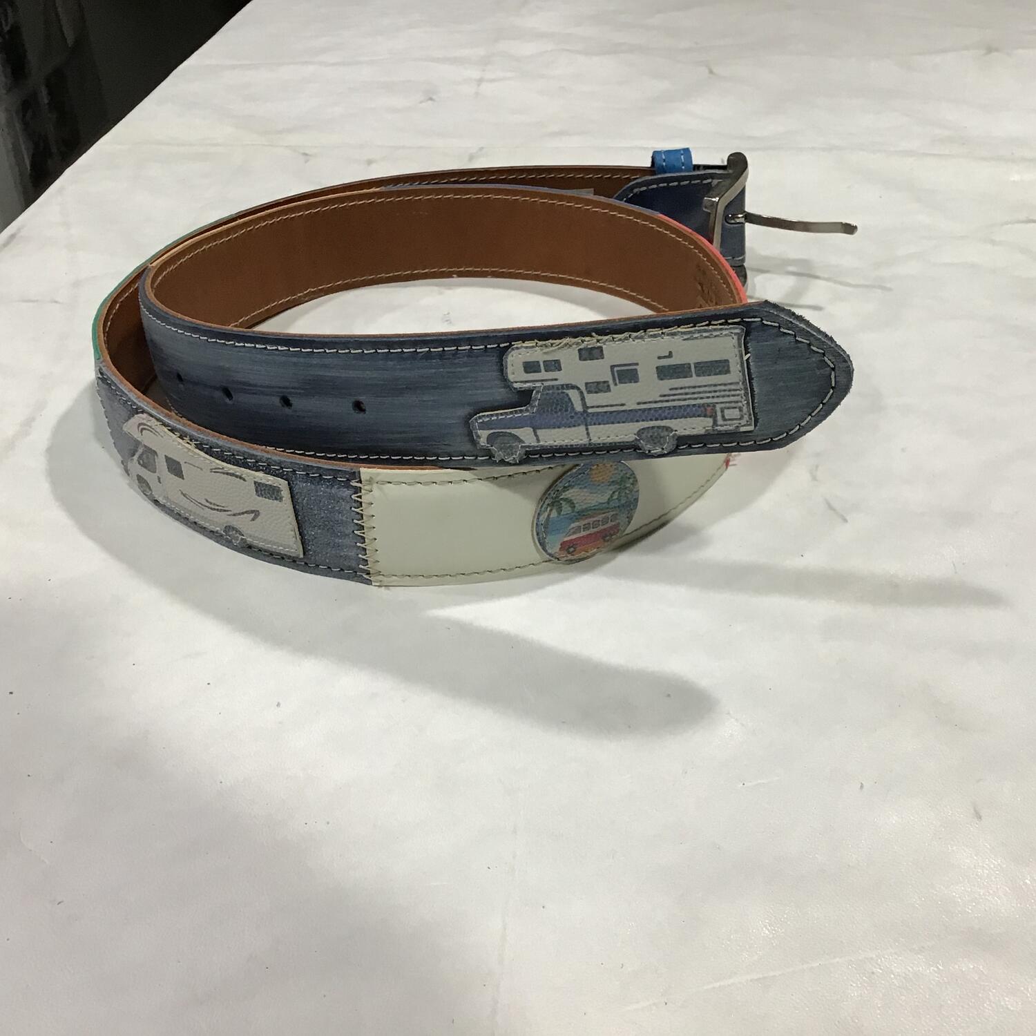 Cintura pelle Camper