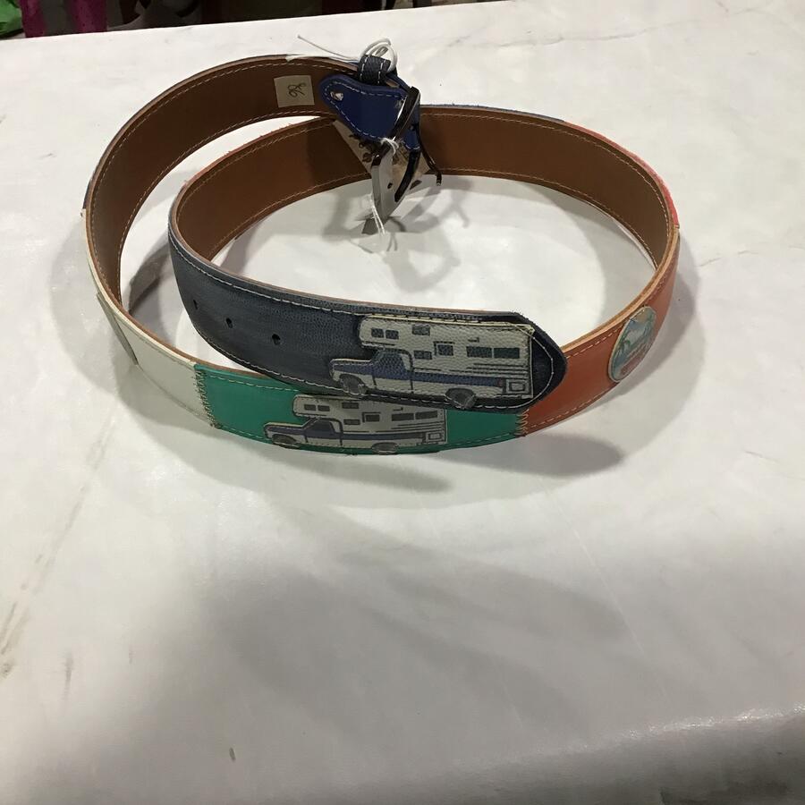 Cintura pelle Camper 4