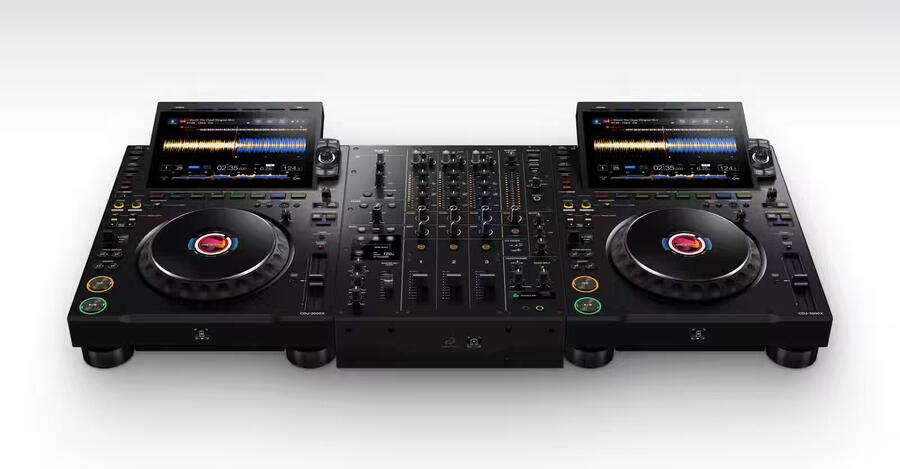 AlphaTheta DJM-V5