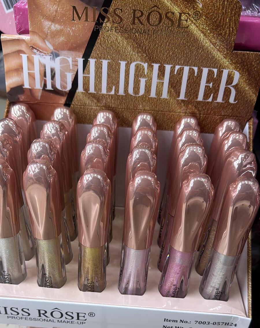 MISS ROSE HIGHLIGHTER