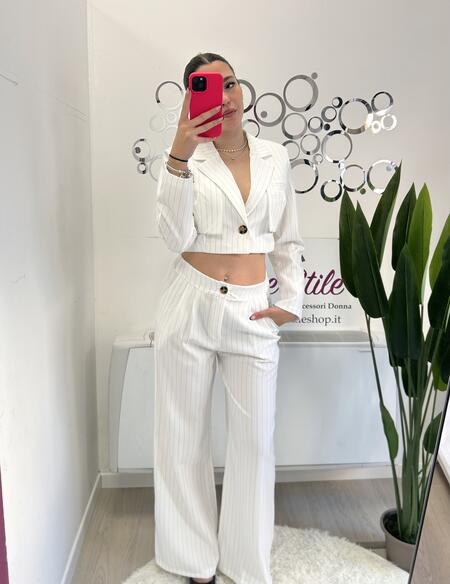 NOVITÀ Completo gessato giacca crop e pantalone palazzo