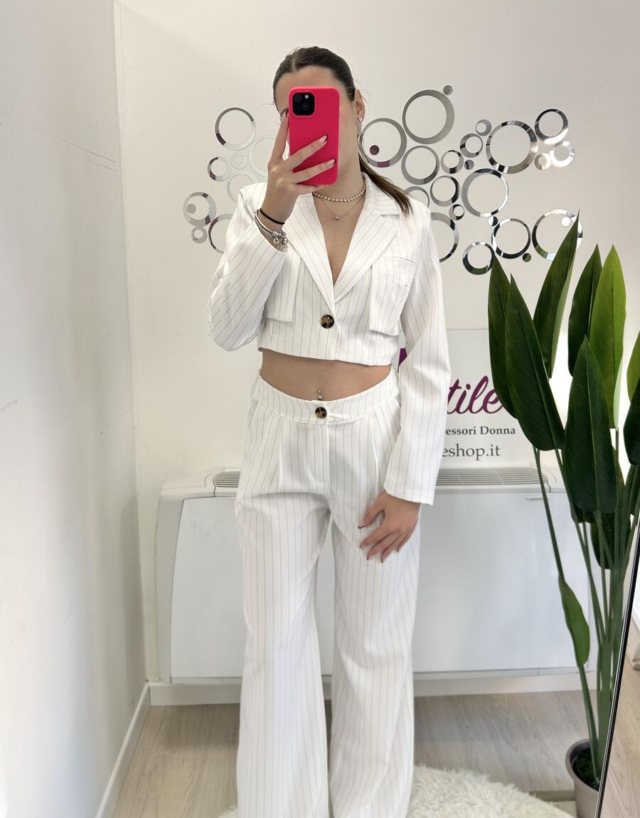 NOVITÀ Completo gessato giacca crop e pantalone palazzo