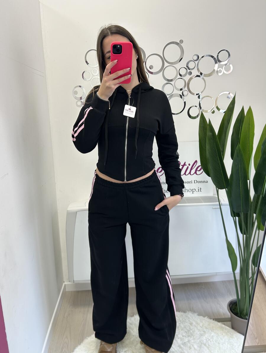 NOVITÀ Completo tuta felpa crop e pantalone baggy