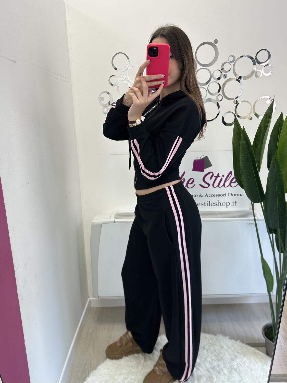 NOVITÀ Completo tuta felpa crop e pantalone baggy